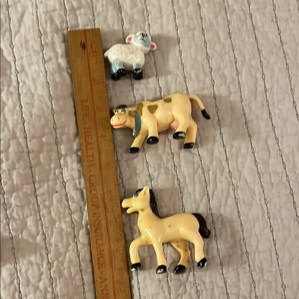 Vintage VTG Sesame Street 4 piece Animal Action Figures Playset from Farm set.